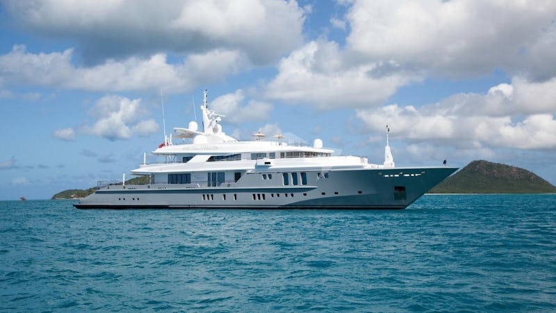 SIREN Yacht for Charter