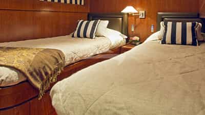 Twin Cabin
