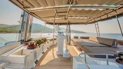 Deck seating