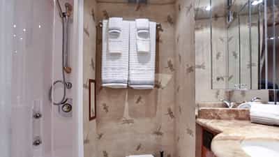 Starboard Guest Bathroom