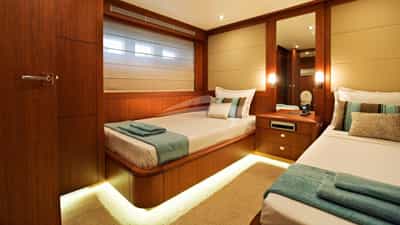 Twin Cabin
