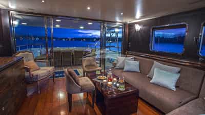 Saloon