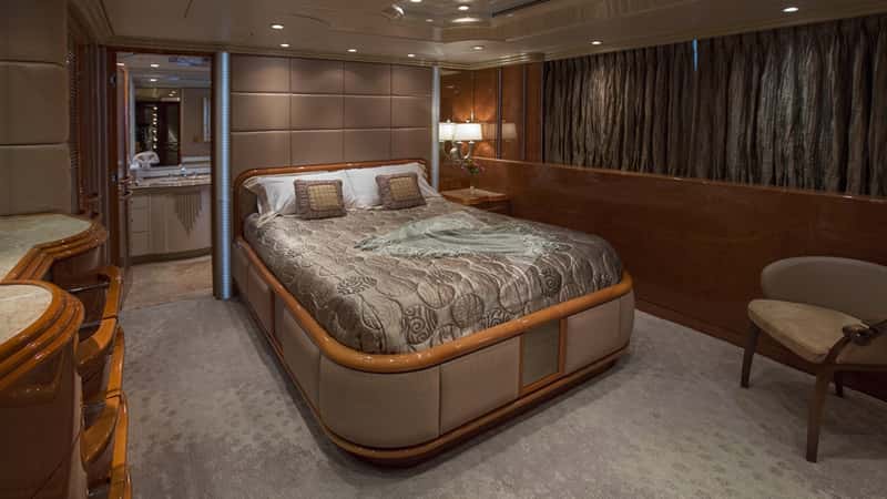 I LOVE THIS BOAT 44m motor yacht charter, photo 8