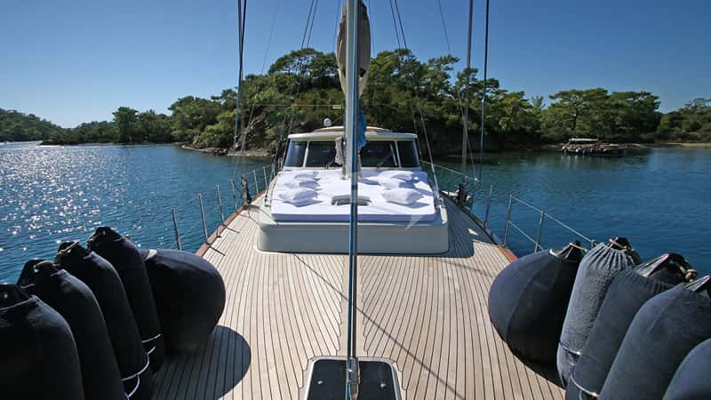 TANGO CHARLIE 26m sailing yacht charter, photo 2