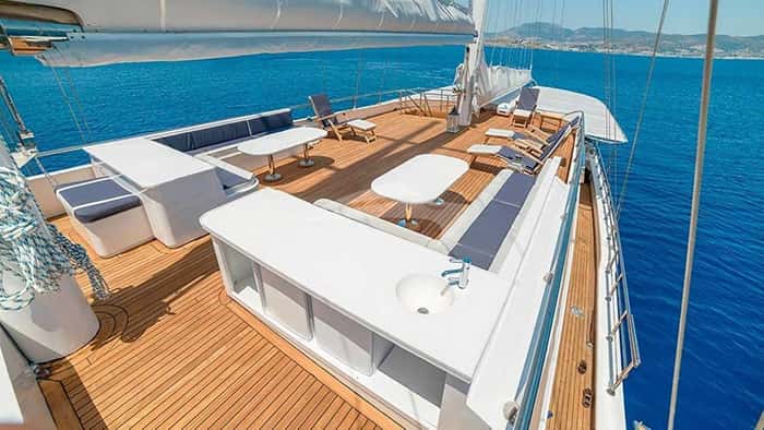 BELLA MARE 38m sailing yacht charter, photo 5
