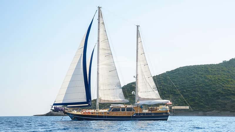 DEA DEL MARE 28m sailing yacht charter