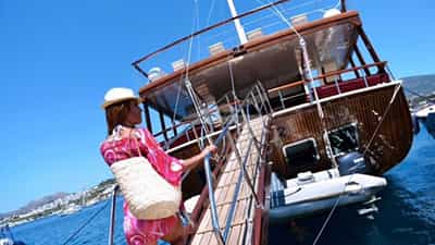 Boarding Yacht