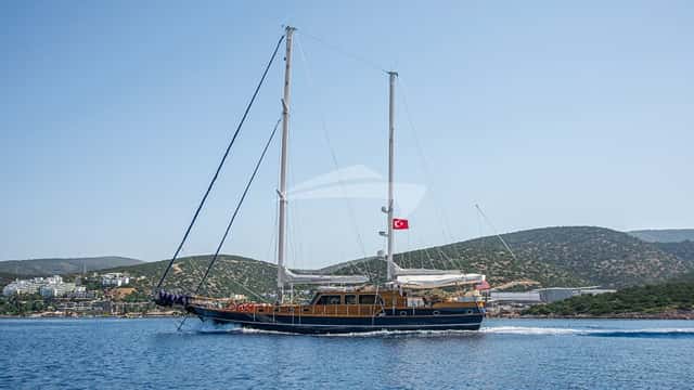 DEA DEL MARE yacht charter photo 4