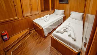 Twin Cabin