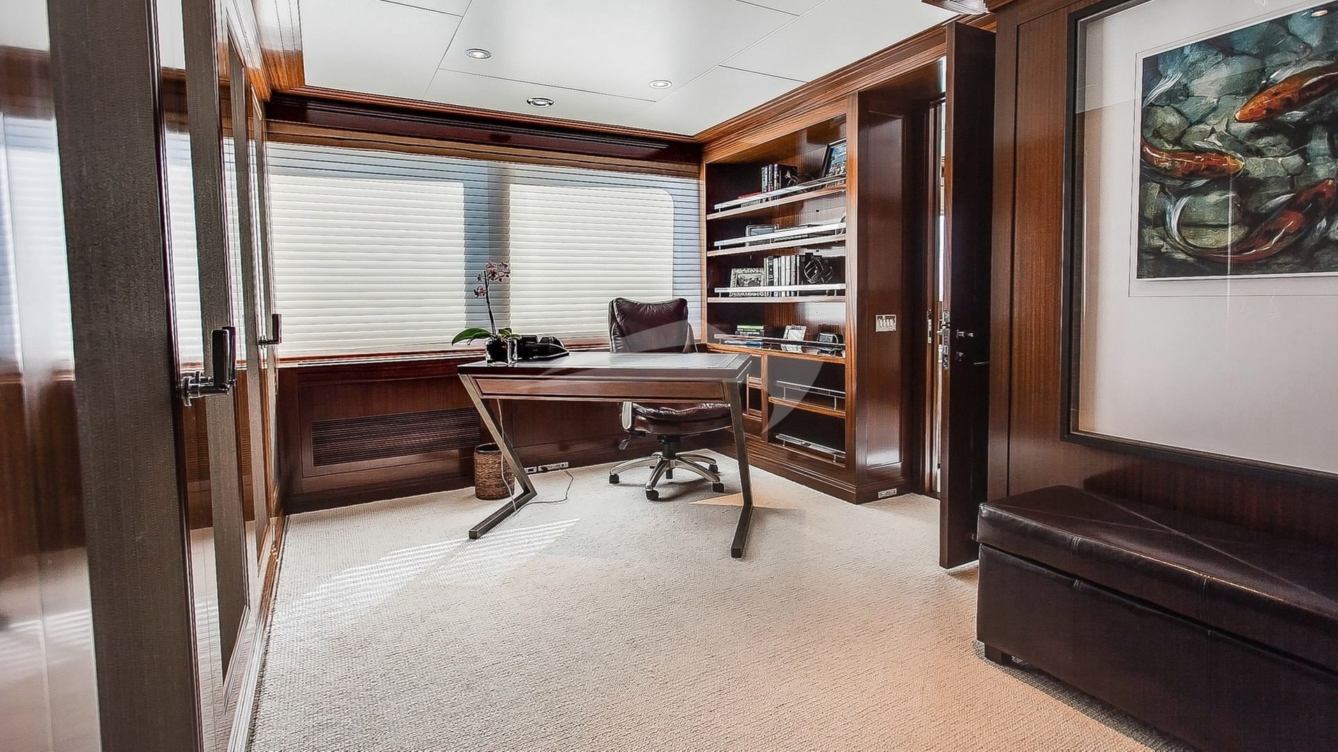 Master Stateroom Office