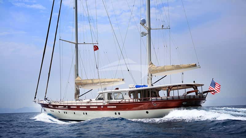 ZELDA 40m sailing yacht charter, photo 3