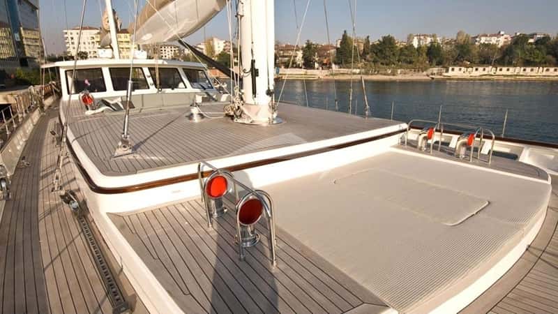 ZELDA 40m sailing yacht charter, photo 6