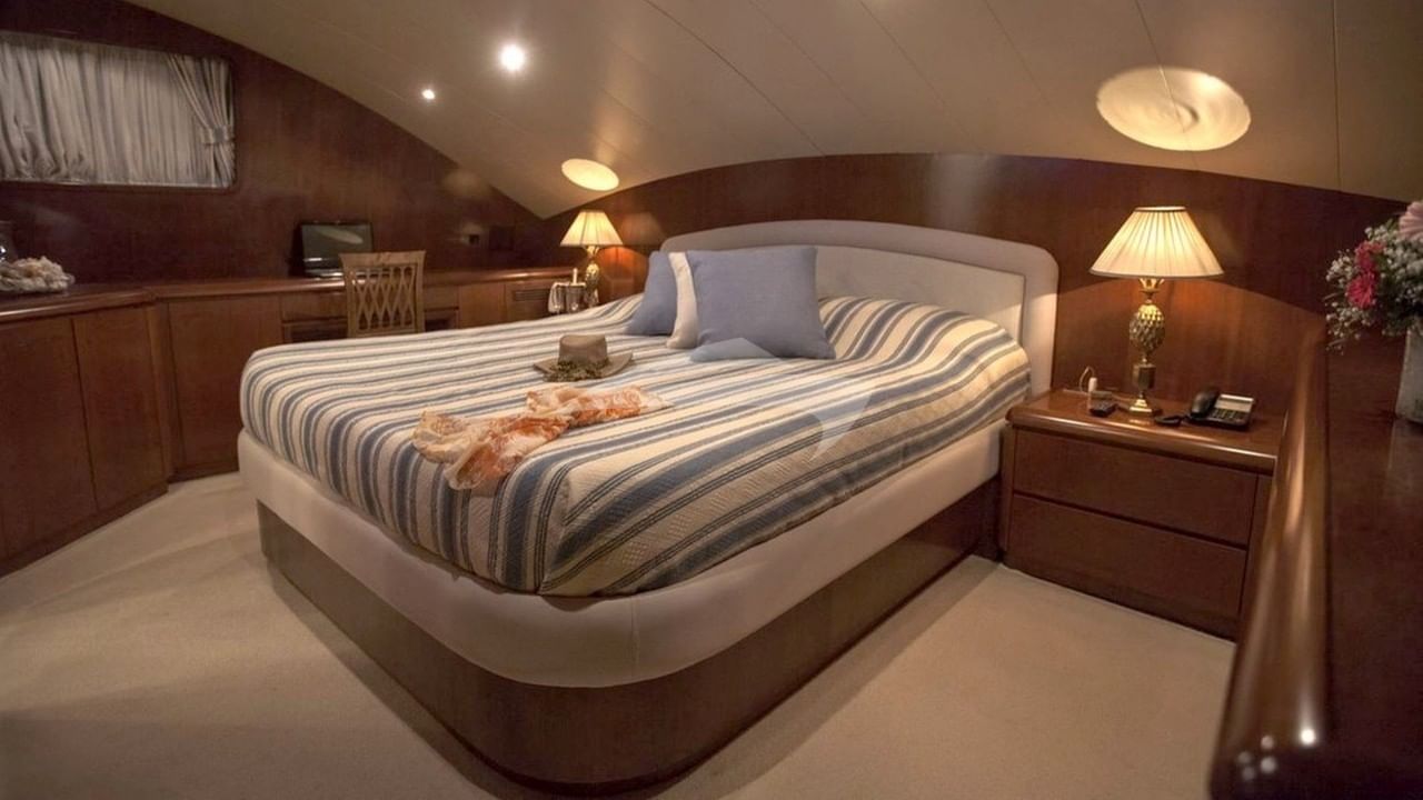 VIP Cabin