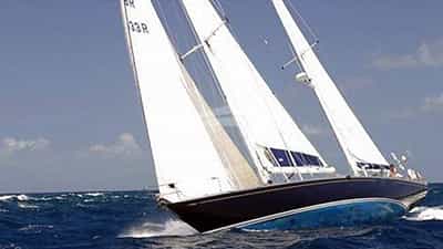 SY Margaux sailing2
