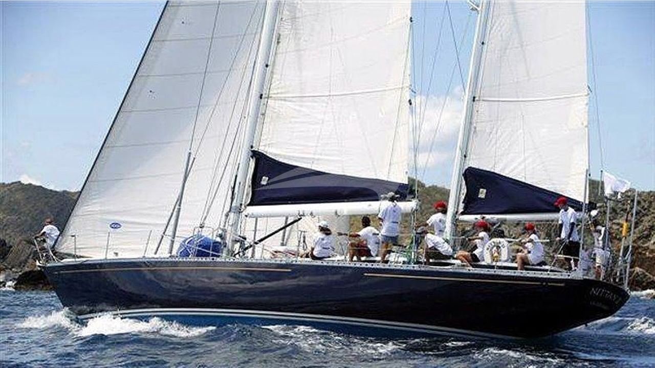 SY Margaux sailing3