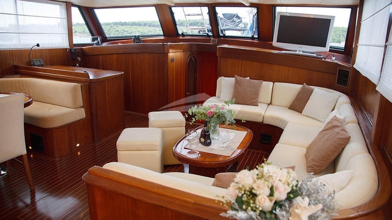 Saloon