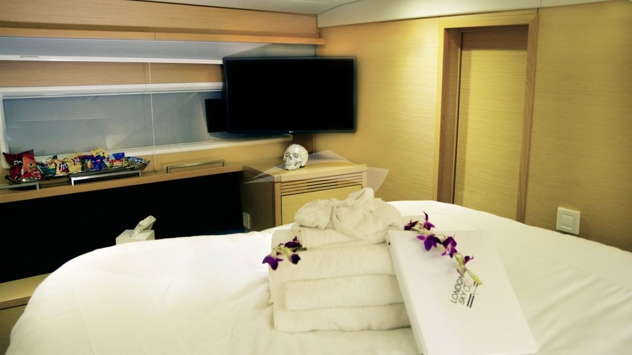 Queen guest cabin #2