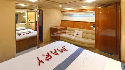 MARY 21m motor yacht charter, photo 11