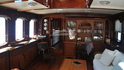 Saloon