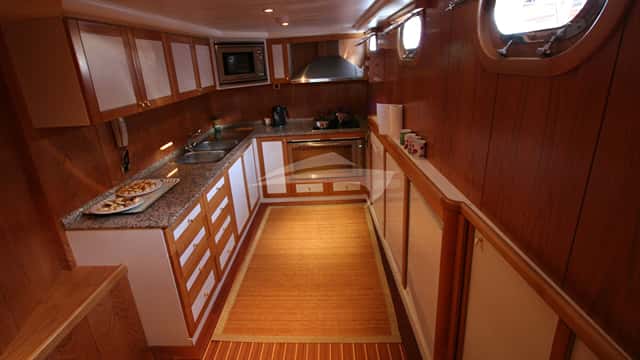 AEGEAN SCHATZ yacht charter photo 4