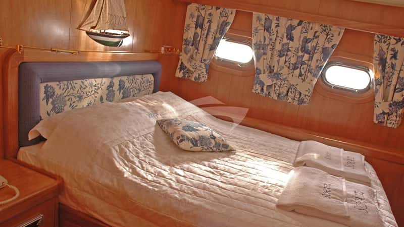 AEGEAN SCHATZ 32m sailing yacht charter, photo 7