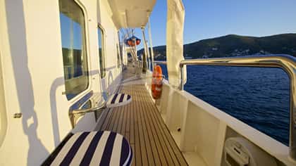 RUNNING ON WAVES 64m sailing yacht charter, photo 7