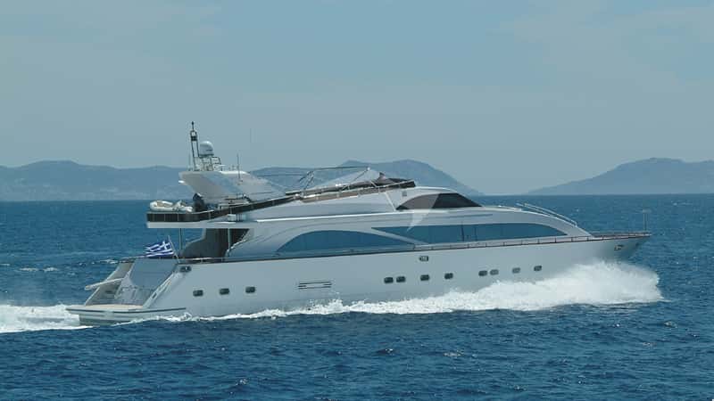 DREAM B 30m motor yacht charter