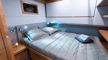 SKYLARK 21m motor yacht charter, photo 11