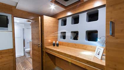 SKYLARK 21m motor yacht charter, photo 13