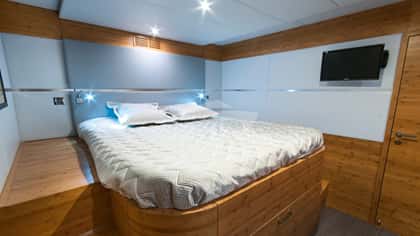 SKYLARK 21m motor yacht charter, photo 12