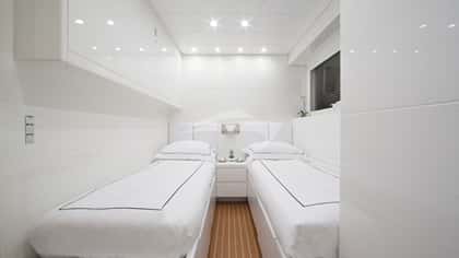VENTURE 31m motor yacht charter, photo 10