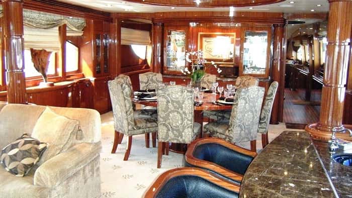 LIMITLESS 31m motor yacht charter, photo 2
