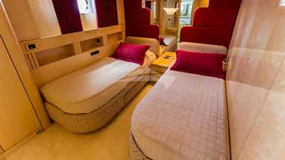 Twin Cabin