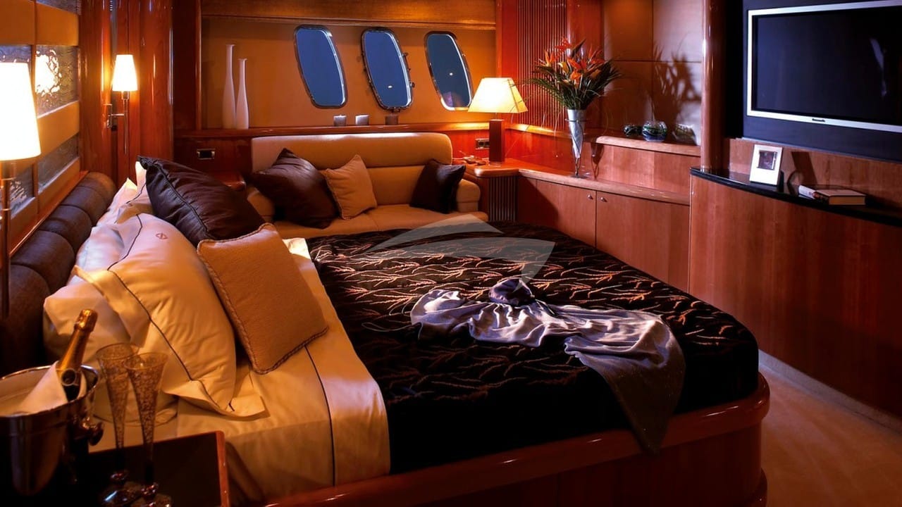 VIP Cabin