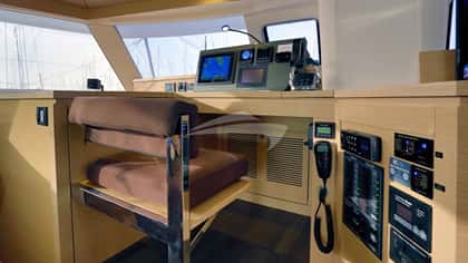 HIGHJINKS 17m sailing yacht charter, photo 11