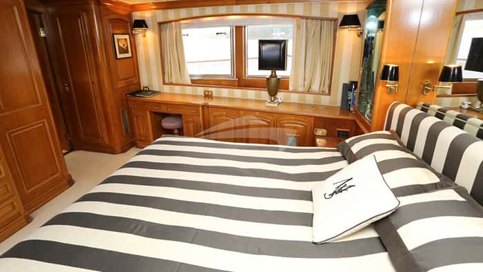TO JE TO 35m motor yacht charter, photo 3