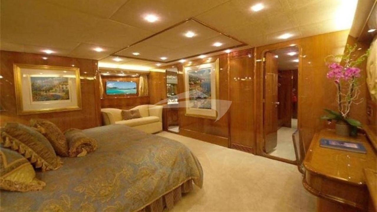 Master Cabin