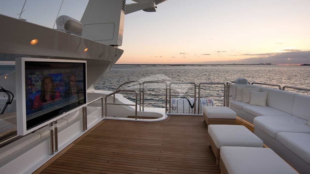 Top Deck