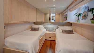 Twin Guest Cabin