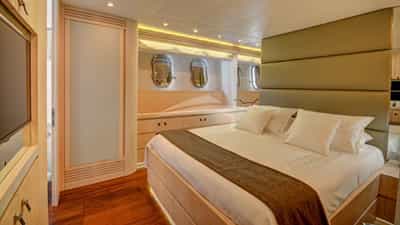 Guest Cabin