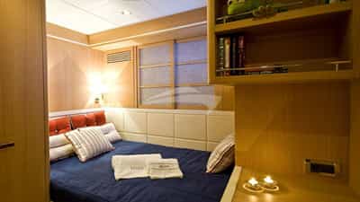 Double cabin