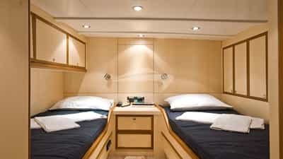 Twin cabin