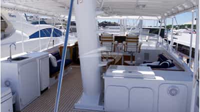 Upper Deck