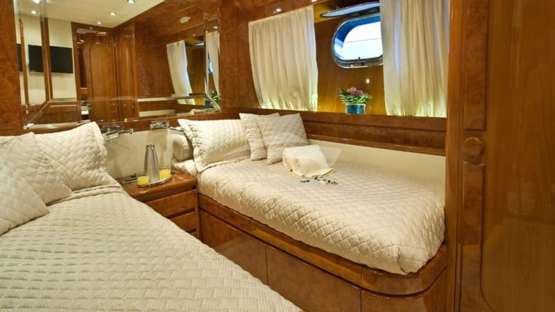 Guest Twin Cabin