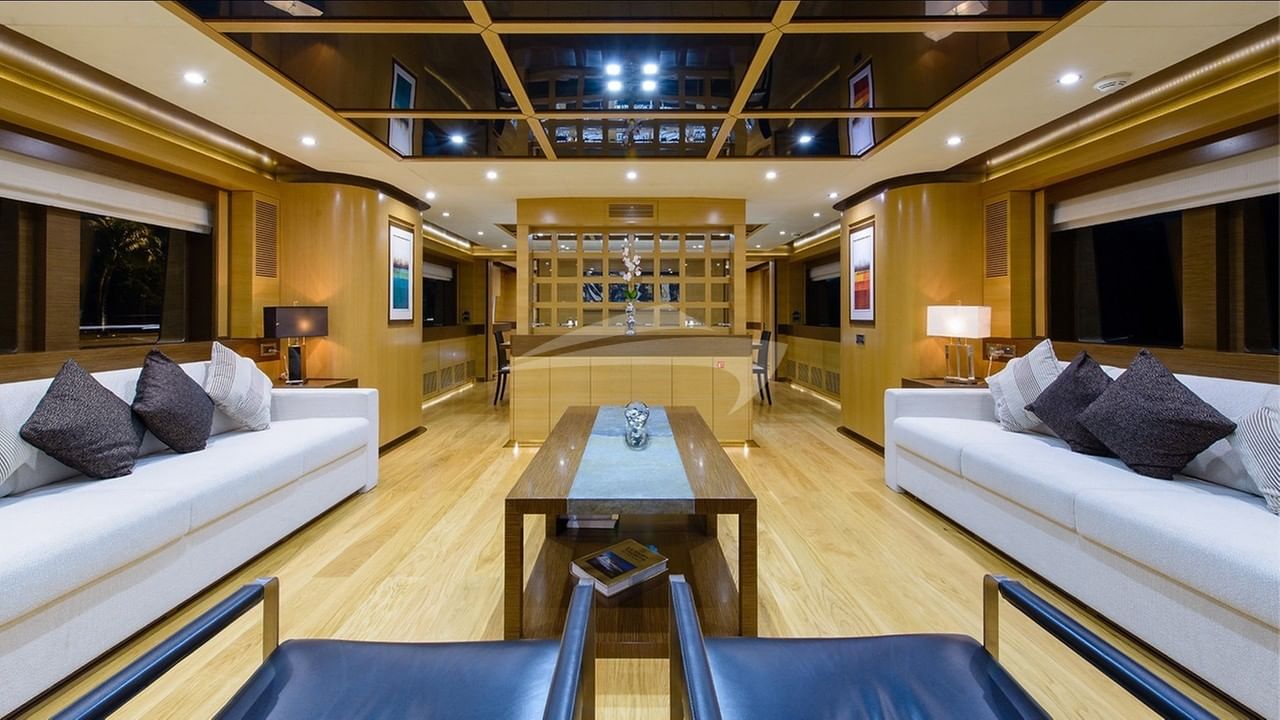 Salon facing forward