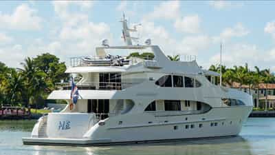 Profile port aft