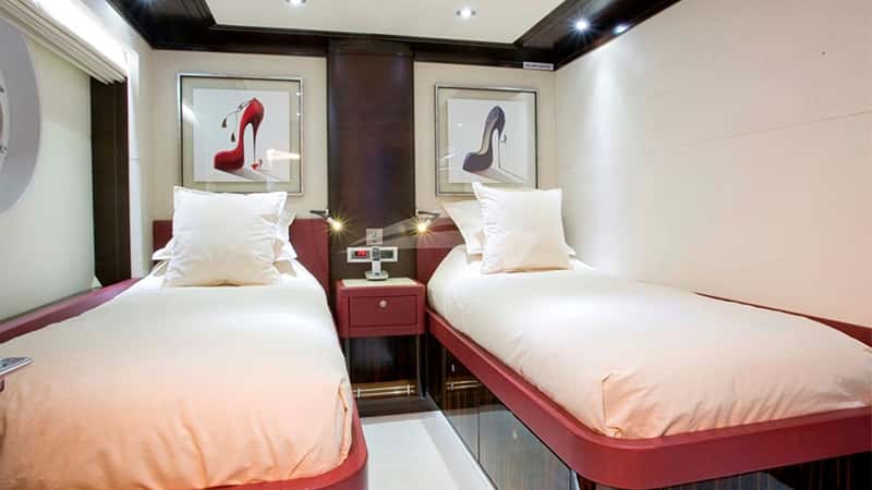 GRENADINES III 38m motor yacht charter, photo 8