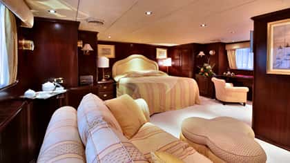 NUMBER NINE 40m motor yacht charter, photo 8