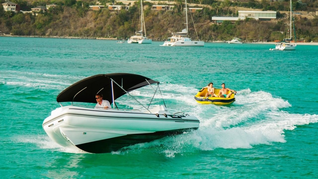 Two fast tenders with shade for water toy fun