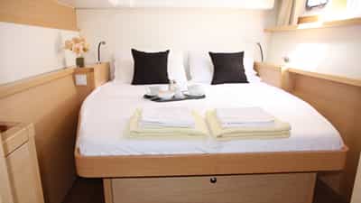 Double cabin